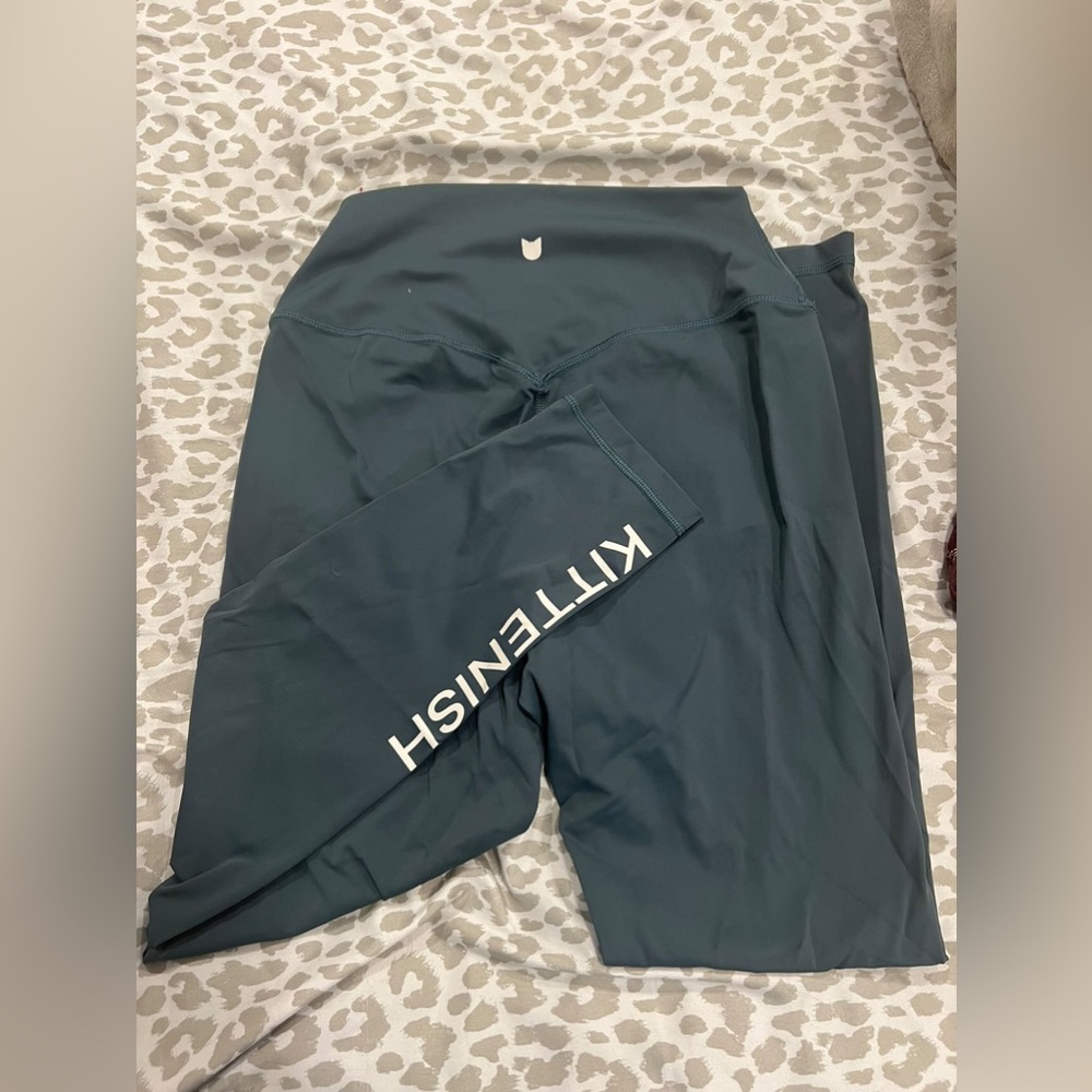 Kittenish- Teal Leggings